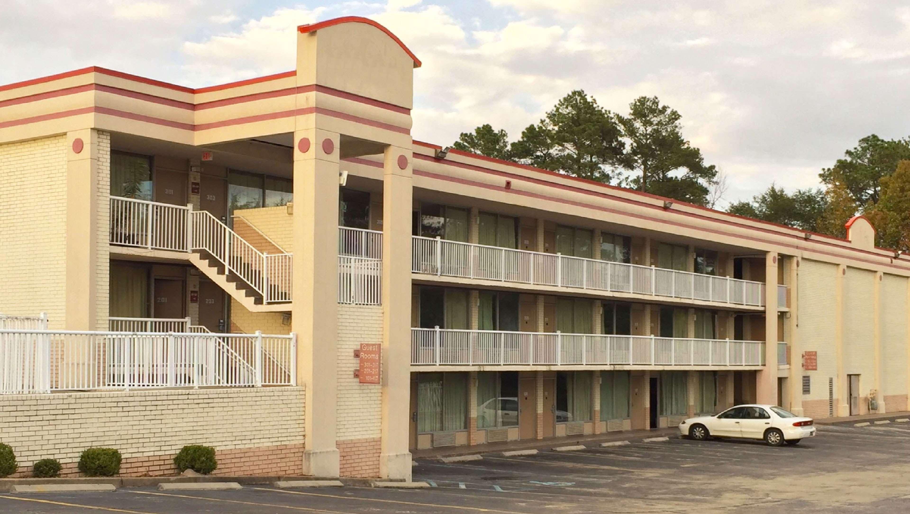 Magnuson Hotel Columbia Exteriör bild